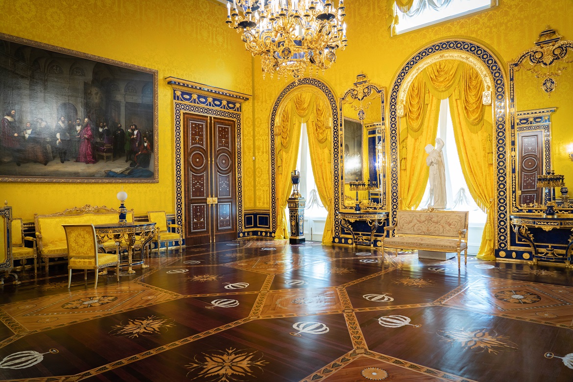 Лионский зал Екатерининского дворца полностью отреставрирован