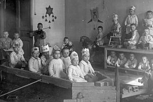 Неизвестный фотограф. Детский очаг 2-го Городского района.1920