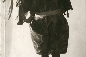 А. А. Дуров в цирковом костюме. Рига. Неизвестный фотограф. 1920-е