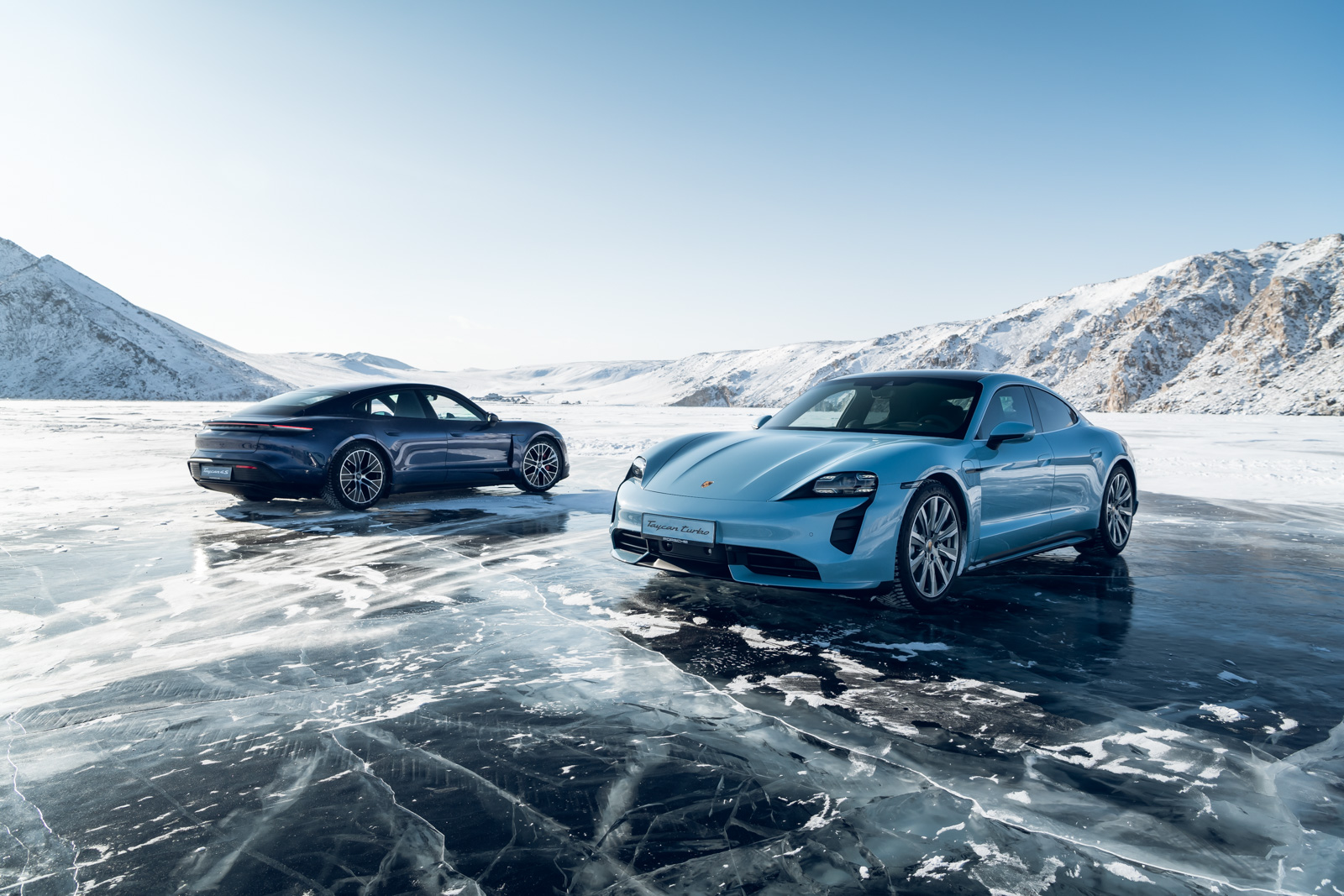 Porsche Taycan: Джимхана на льду Байкала
